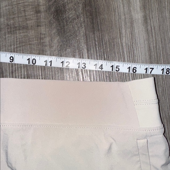 Athleta Brooklyn Mid Rise Skirt Skort 16 women’s bone cream golf walking casual - Picture 6 of 7